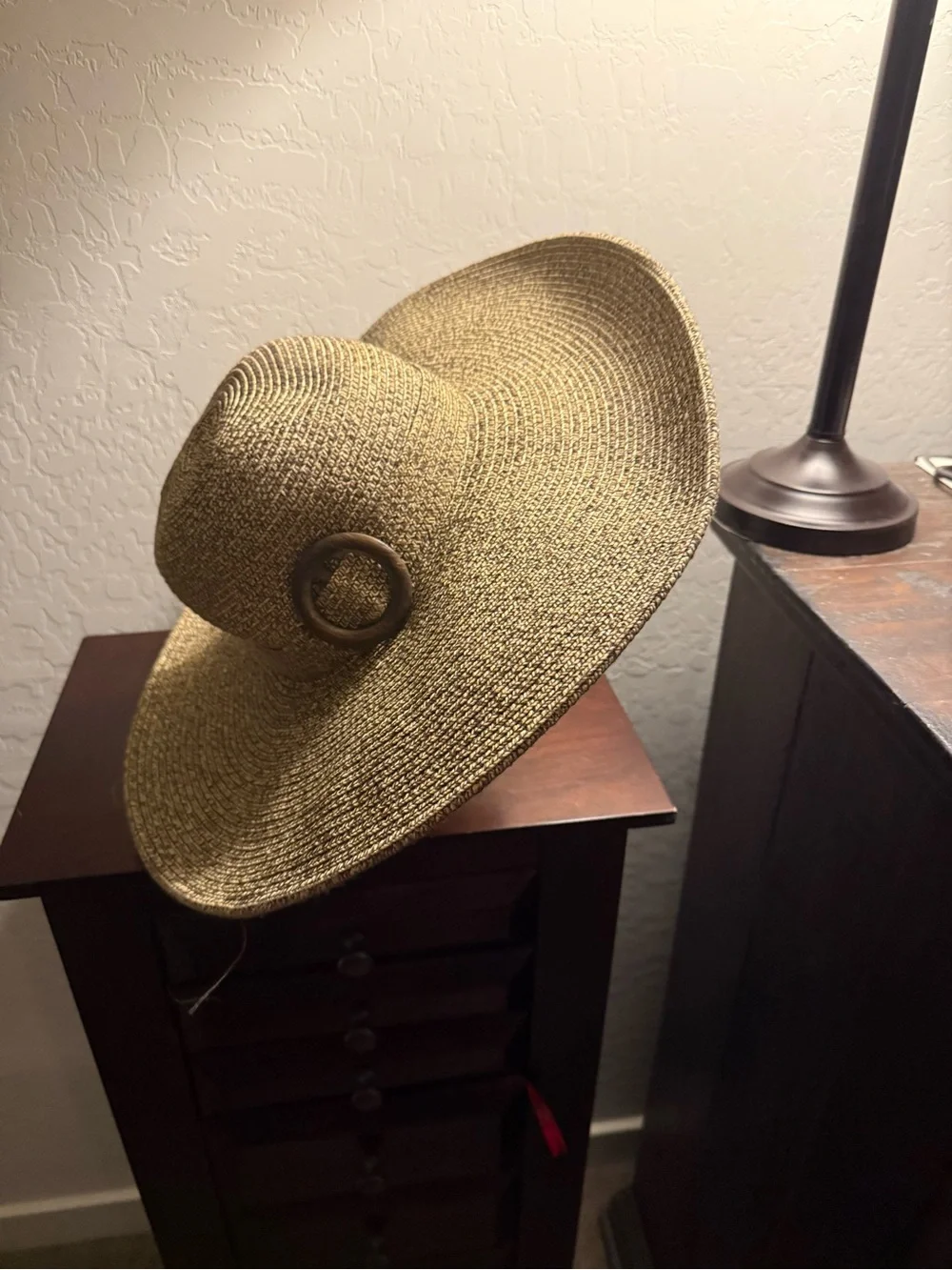 Classic Wide-Brim Straw Sun Hat in Natural